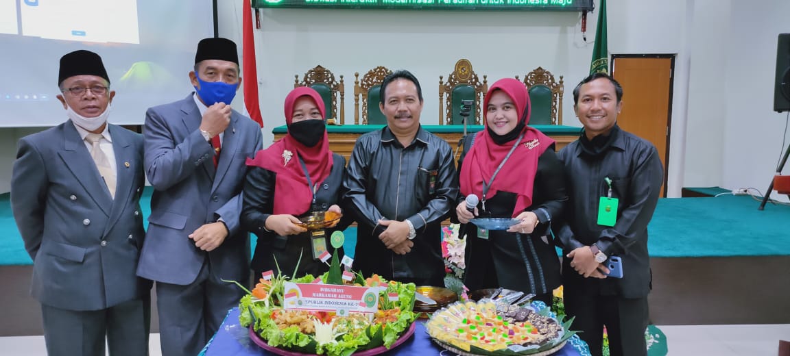 tumpeng3